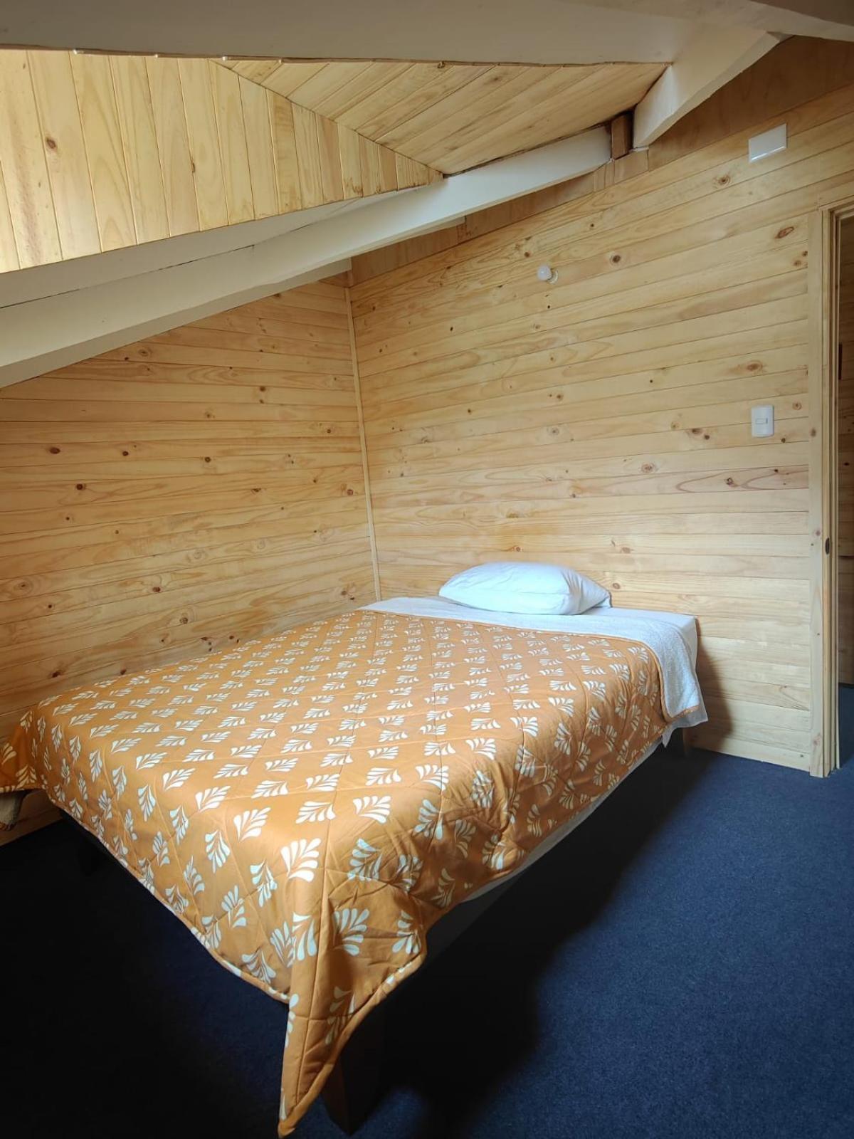 Verdeagua Hostal Chaiten Exterior photo